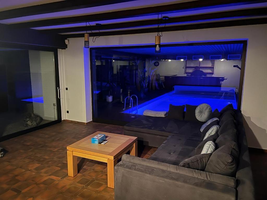 Park Villa Ferienwohnung Mit Pool Und 3 Schlafzimmer Uelzen Extérieur photo
